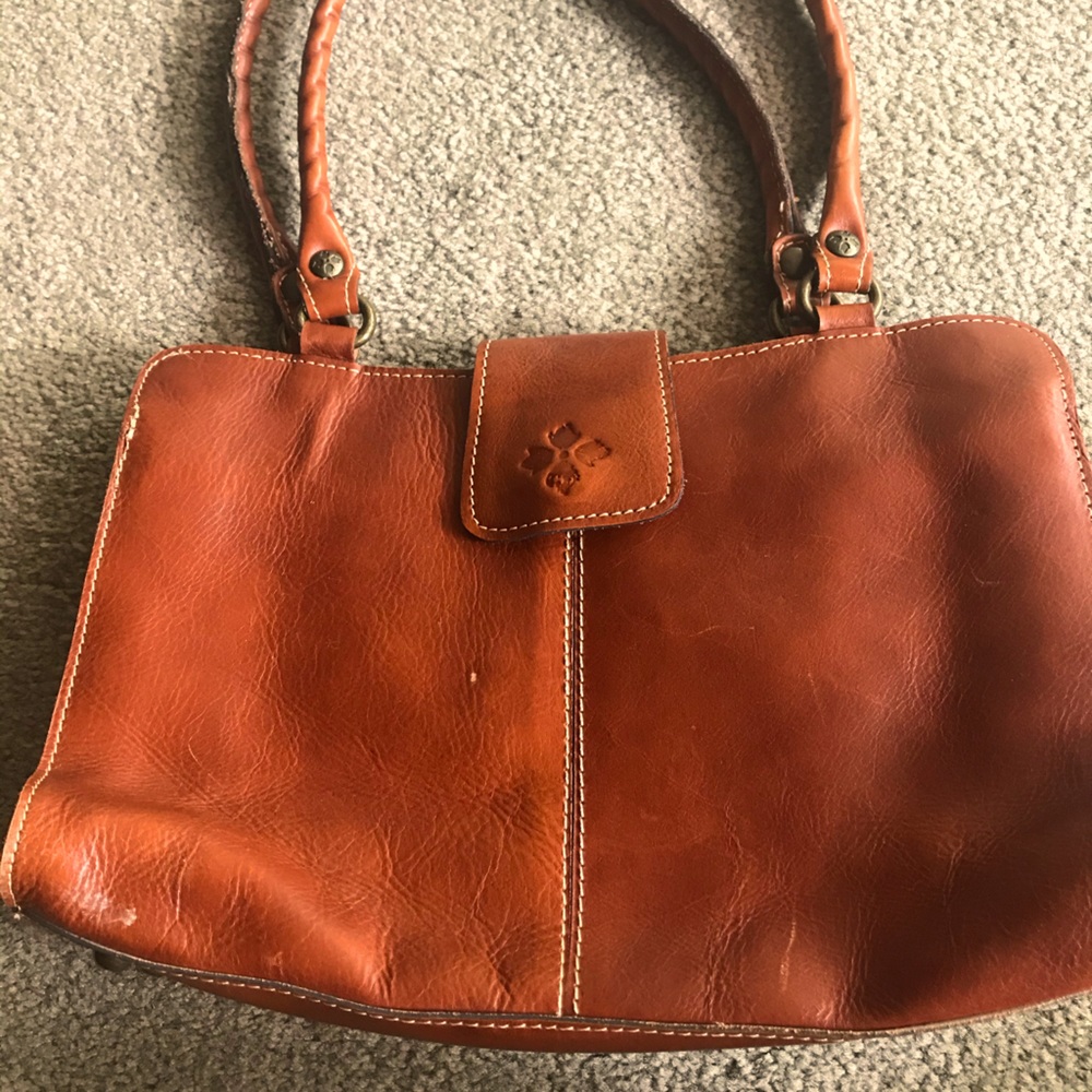 Leather handbag